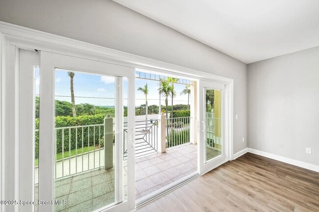 Building Photo - 2552 N Hwy A1A