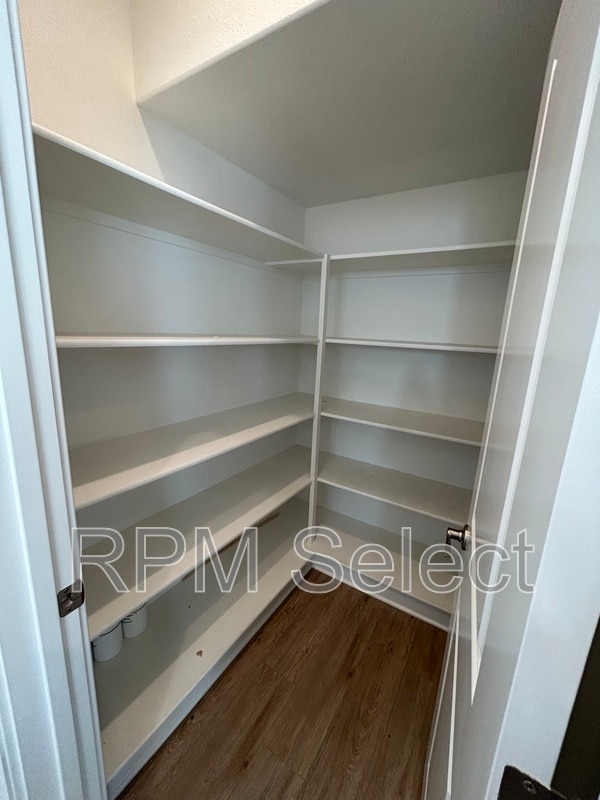 Building Photo - 772 Carnation Dr