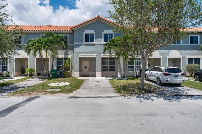 Primary Photo - 9135 SW 203rd Ter