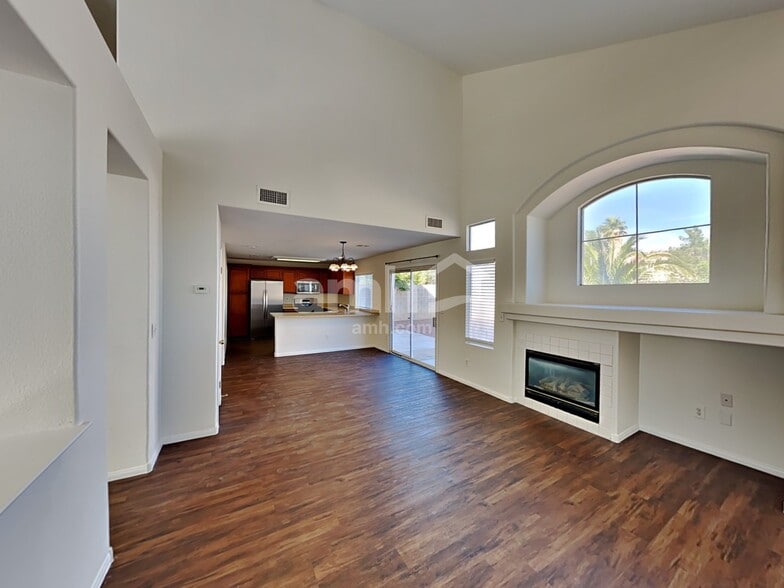 Building Photo - 8100 Kentshire Dr