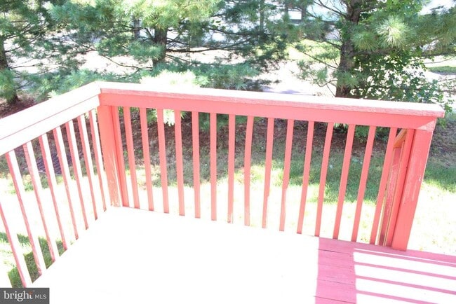 Building Photo - 15 Ryan Ct