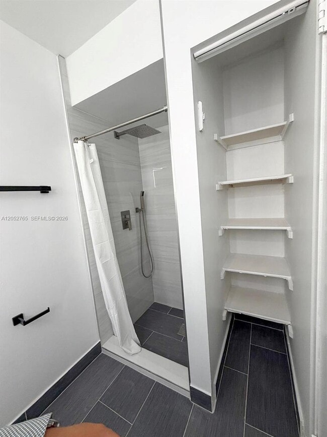Building Photo - 5028 SW 138th Ave Cir