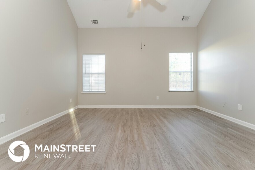 Building Photo - 5754 Star Flower Dr