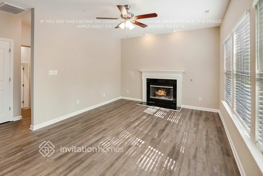 Building Photo - 15501 Chowning Tavern Ln