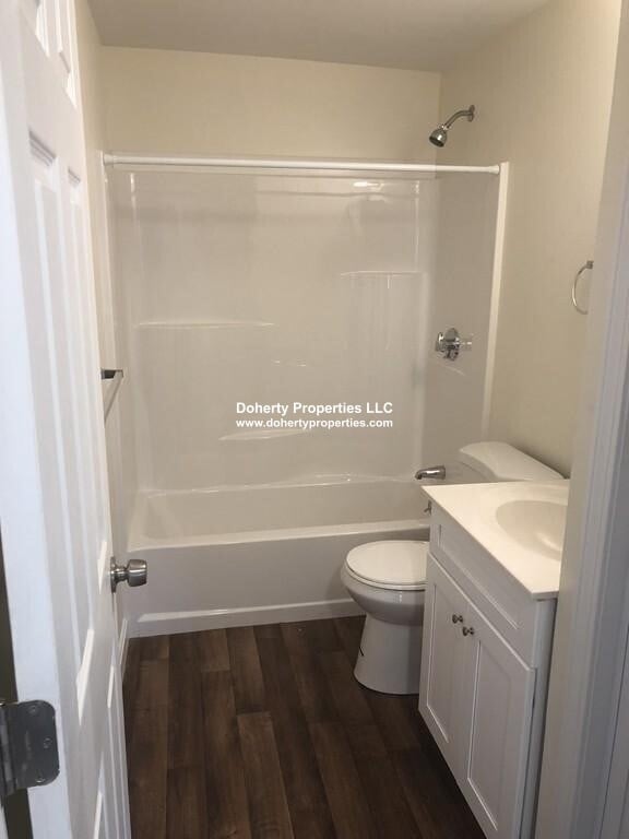 Building Photo - 361 Hildreth St