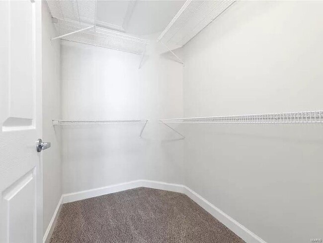 Building Photo - 4133 Welsh Dr