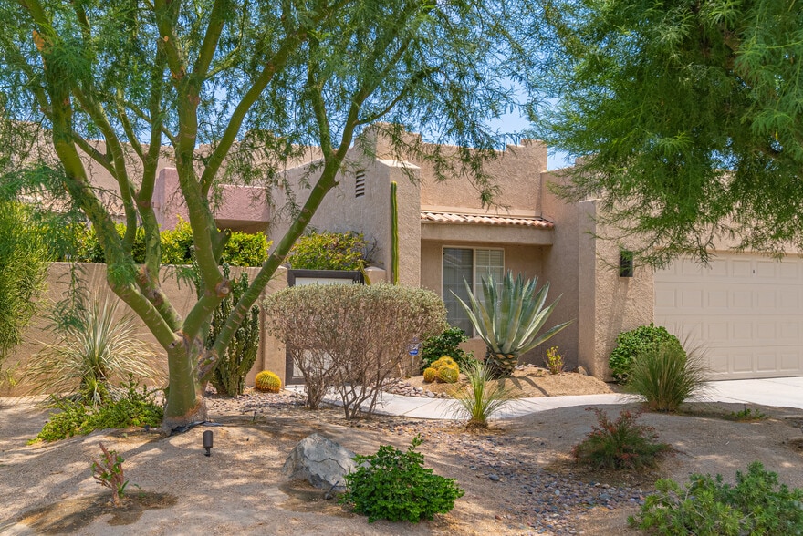 Building Photo - 30106 Avenida Alvera