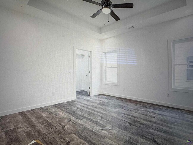 Building Photo - 109 Leisure Pointe Rd