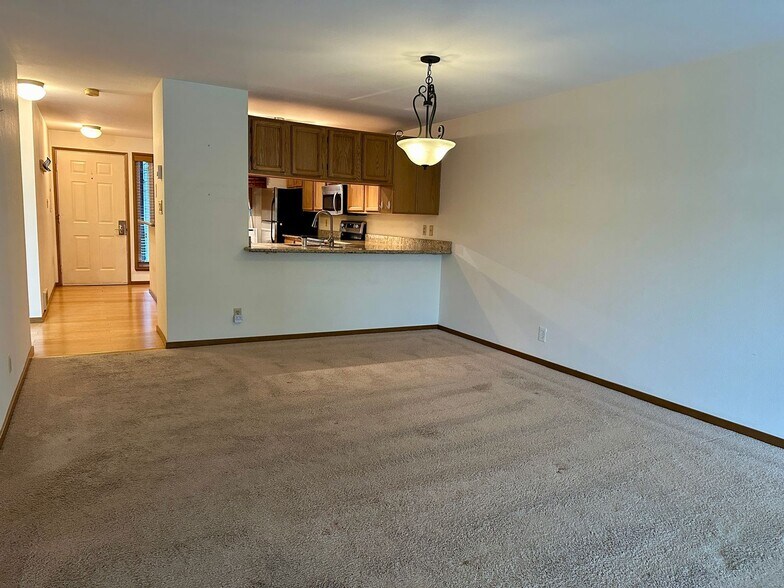 Building Photo - 7111 Linden Ave N