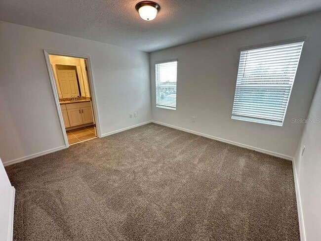 Building Photo - 16345 Bird of Paradise Ave