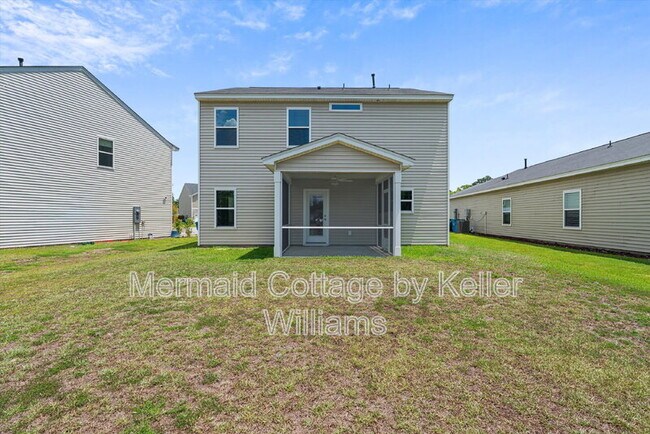 Building Photo - 46 Cedarwood St