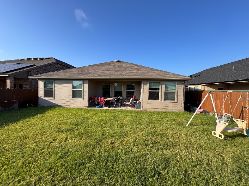 Building Photo - 3138 Josefina Ln