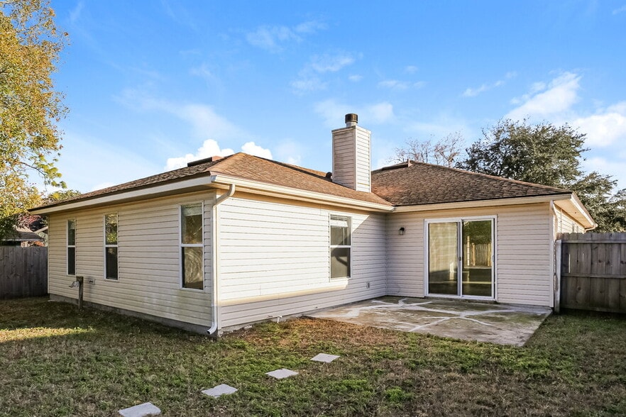 Building Photo - 12825 Jordan Blair Ct