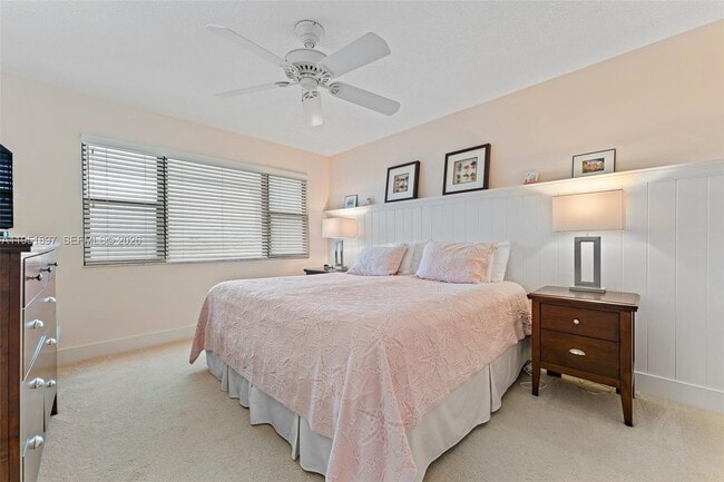 Building Photo - 40 NE Plantation Rd