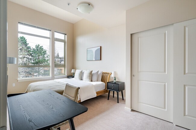 Building Photo - 5101 25th Ave NE