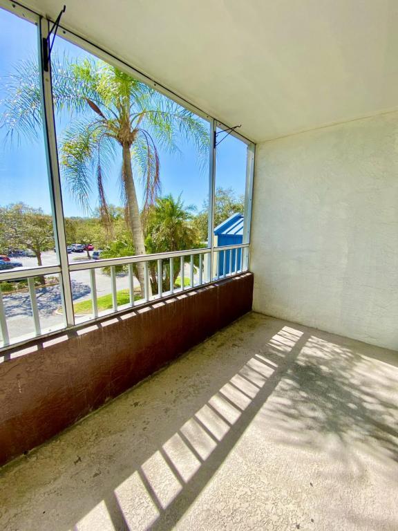 Building Photo - 2333 Feather Sound Dr