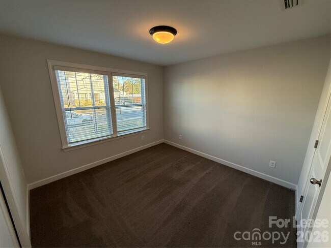 Building Photo - 114 Ryan Ln