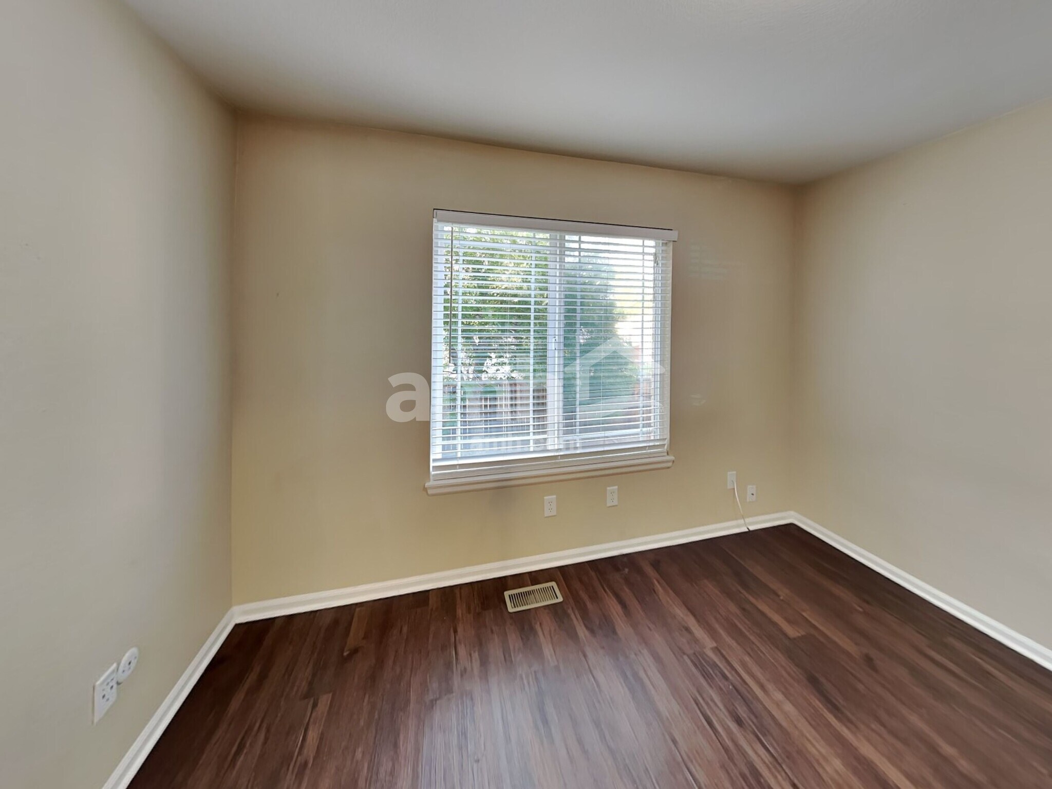 Building Photo - 20745 E Girard Pl