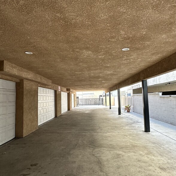 Garage spaces - 1035 Myrtle Ave