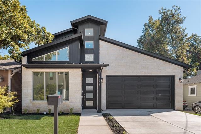 Building Photo - 4404 Rusk Ave