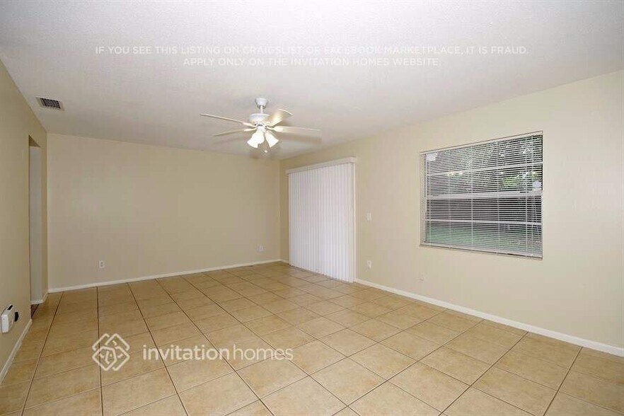 Building Photo - 816 Walnut Pl