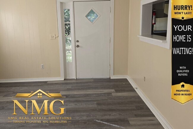 Building Photo - 3511 Sykes Park Dr