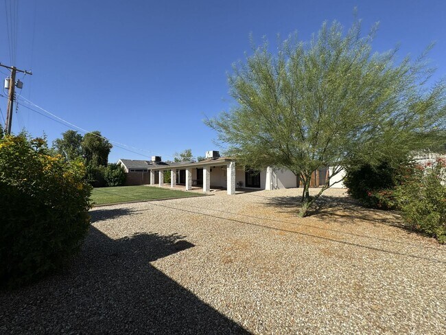 Building Photo - 4426 N 85th St