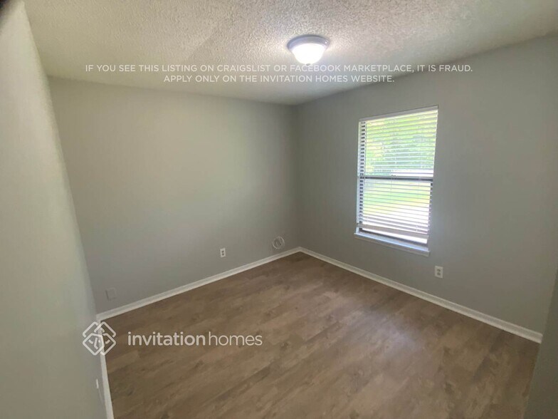 Building Photo - 8404 Boysenberry Ln W