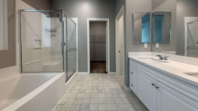Building Photo - 11074 Avalon Way