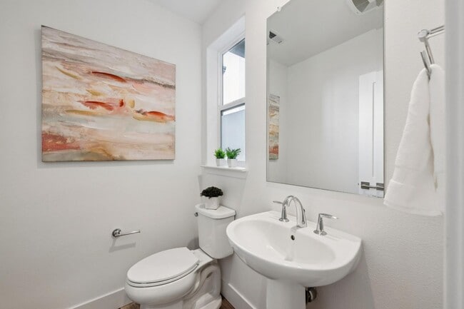 Building Photo - 3479 Client Cmn