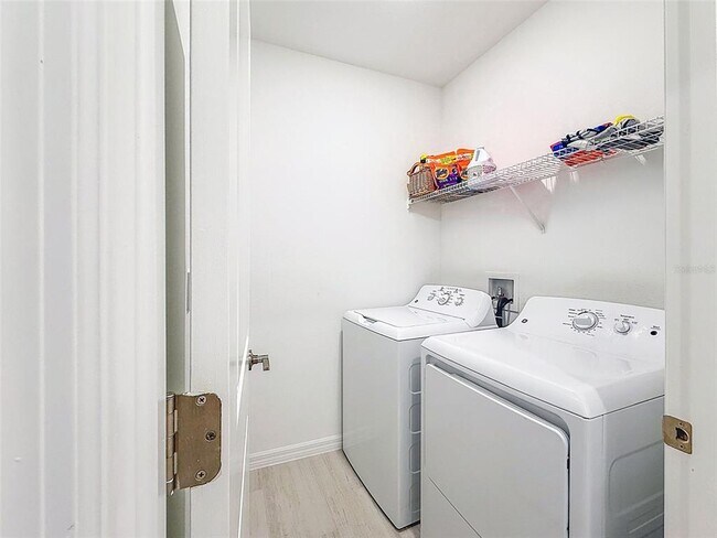 Building Photo - 12227 Radiant Gem Trl