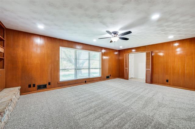Building Photo - 308 N Parvin St