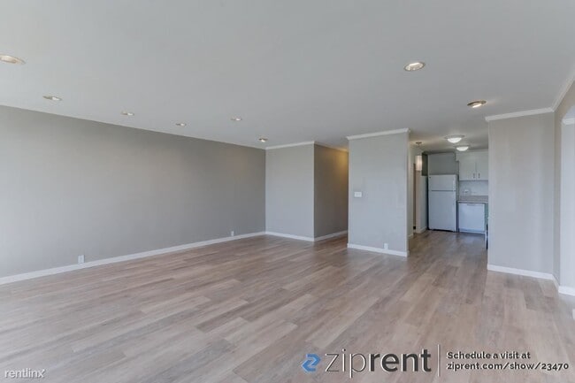 Building Photo - 2 br, 1 bath Condo - 6 Janet Way, Tiburon,...