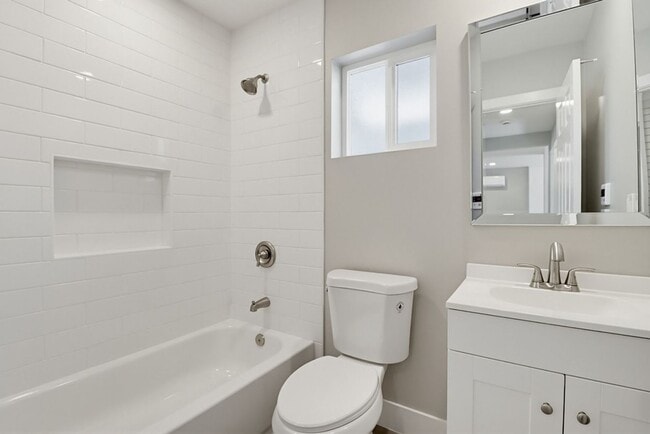 Building Photo - 54TH STREET 2985-2987 FRONT UNITS