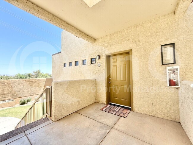 Building Photo - 3434 E Baseline Rd