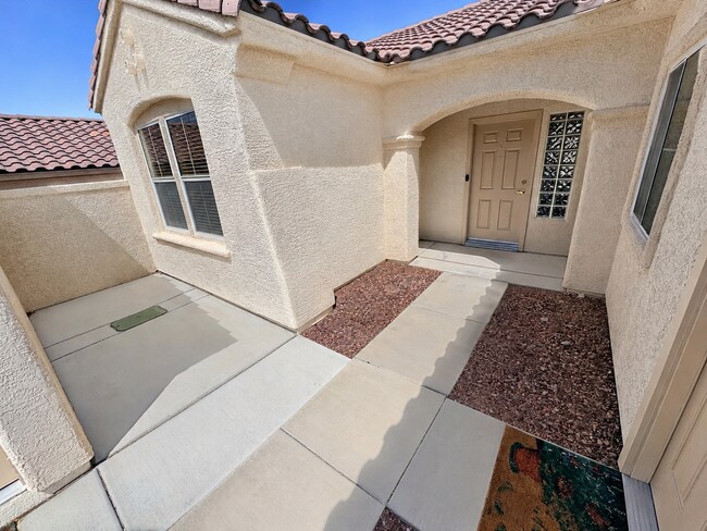 Building Photo - 2842 Freedom Hills Dr