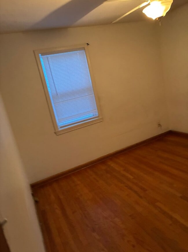 Building Photo - 1024 N 15th St