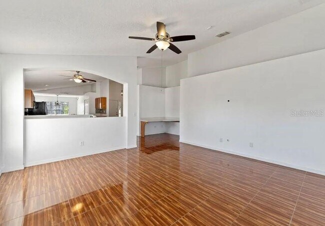 Building Photo - 1 Catalina Ct