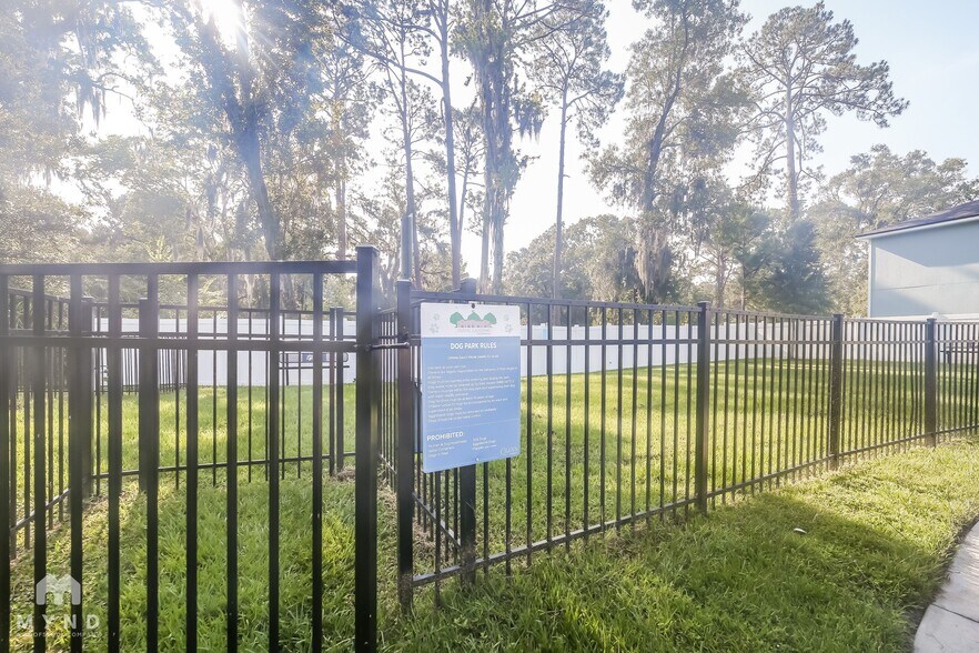 Building Photo - 791 Henley Ct