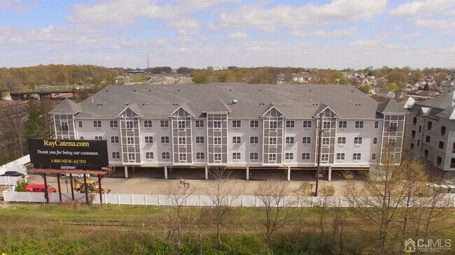 Building Photo - 175 Quincy Ct