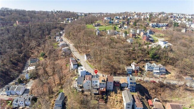 Building Photo - 3127 Josephine St