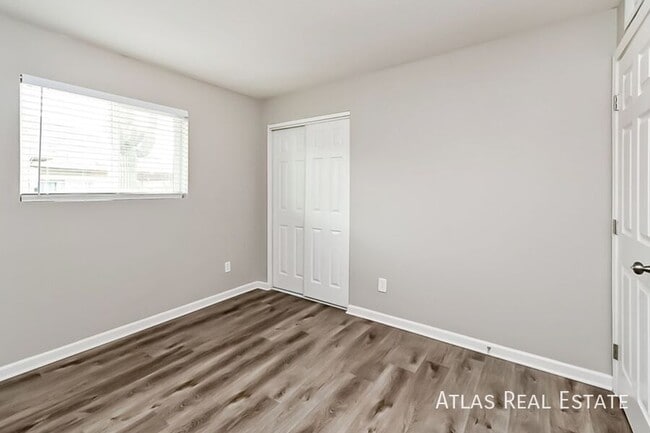 Building Photo - 4657 S Paseo Don Carlos