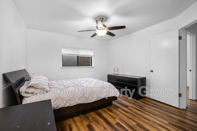 Building Photo - 2800 Kalmia Ave