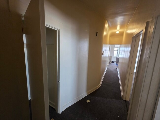 Building Photo - 6527 S Kimbark Ave