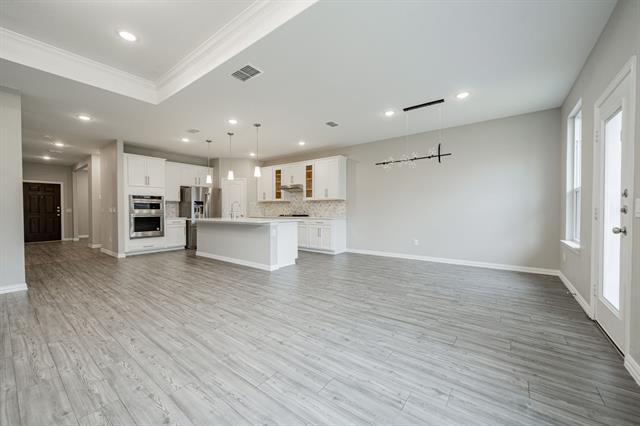 Building Photo - 427 Holt Ln