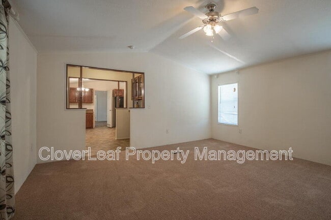 Building Photo - 359 E Zipp Rd