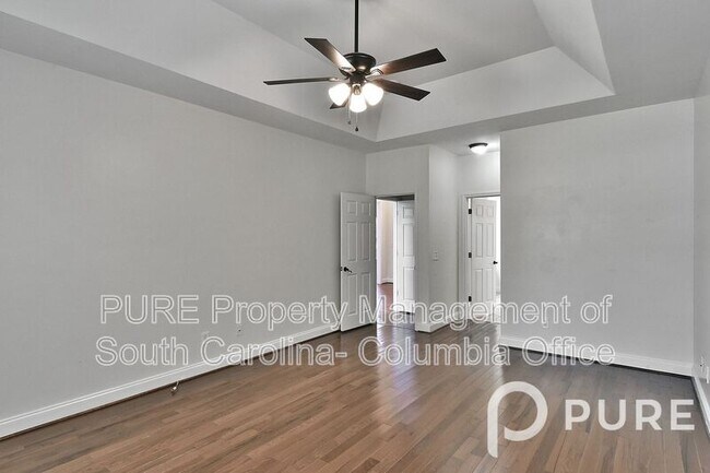 Building Photo - 4 Hunters Pond Dr
