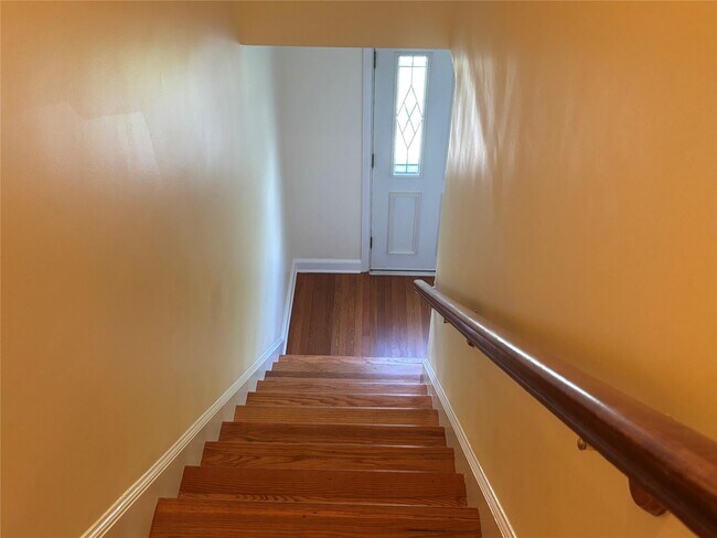 Building Photo - 50 Ackerman Pl