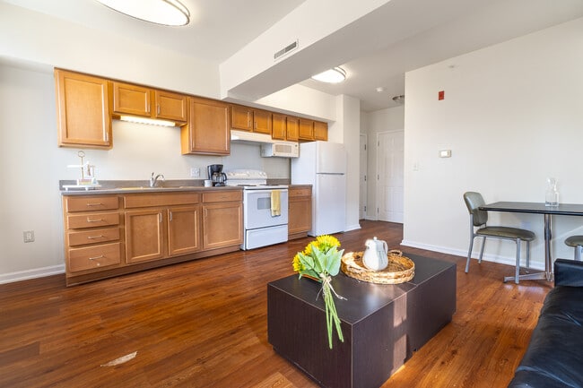 Primary Photo - Arthur Antisdel Apartments