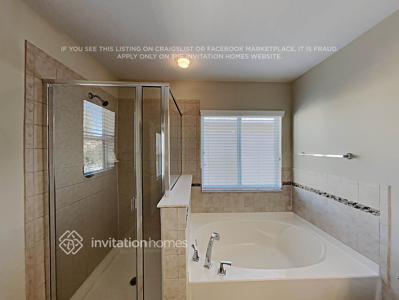 Building Photo - 17545 Glenapp Dr